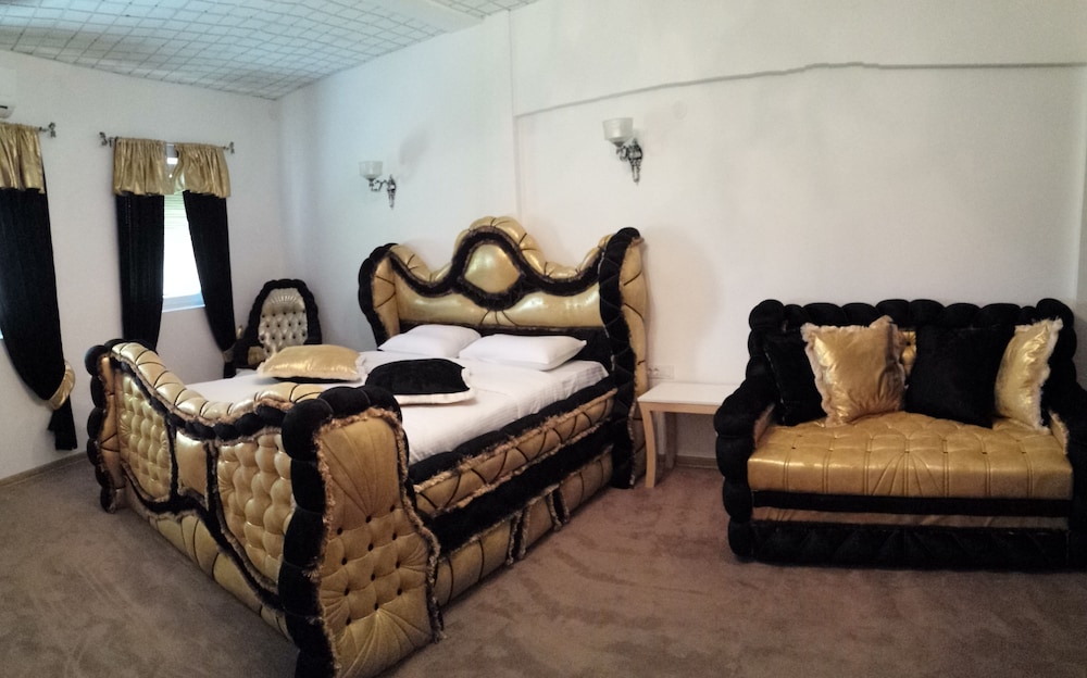 Bali Colosseum Hotel 36/50