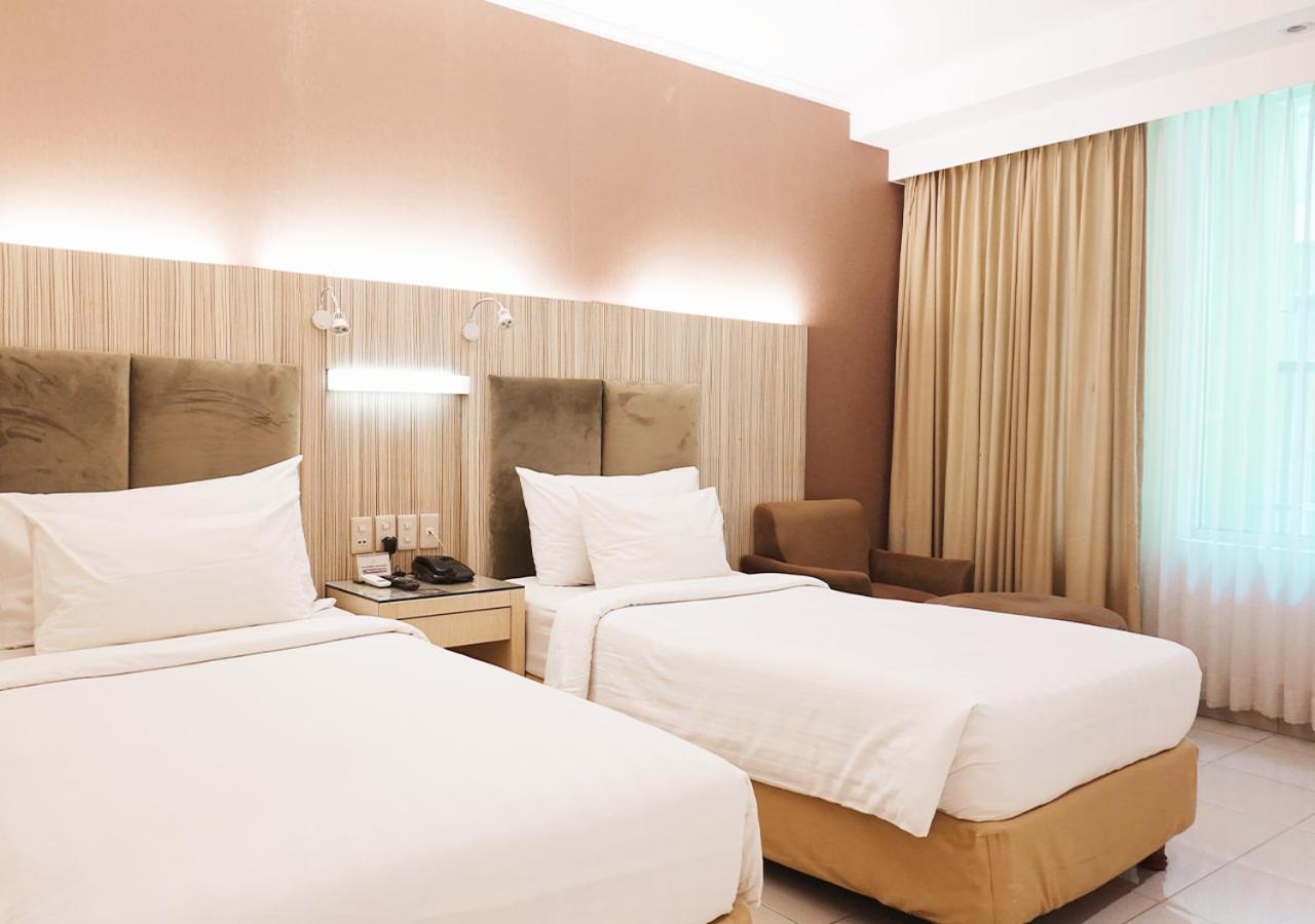 Hotel Wisata Niaga 29/56