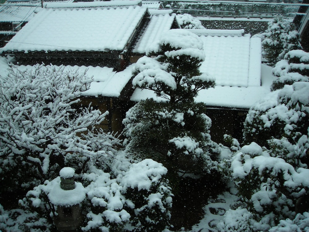 Guesthouse Nara Backpackers 20/21