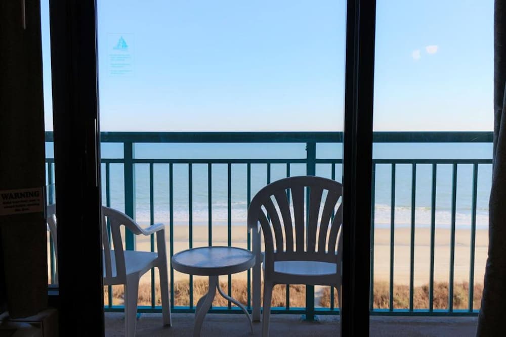 Sandcastle Oceanfront Resort South Beach 60/69