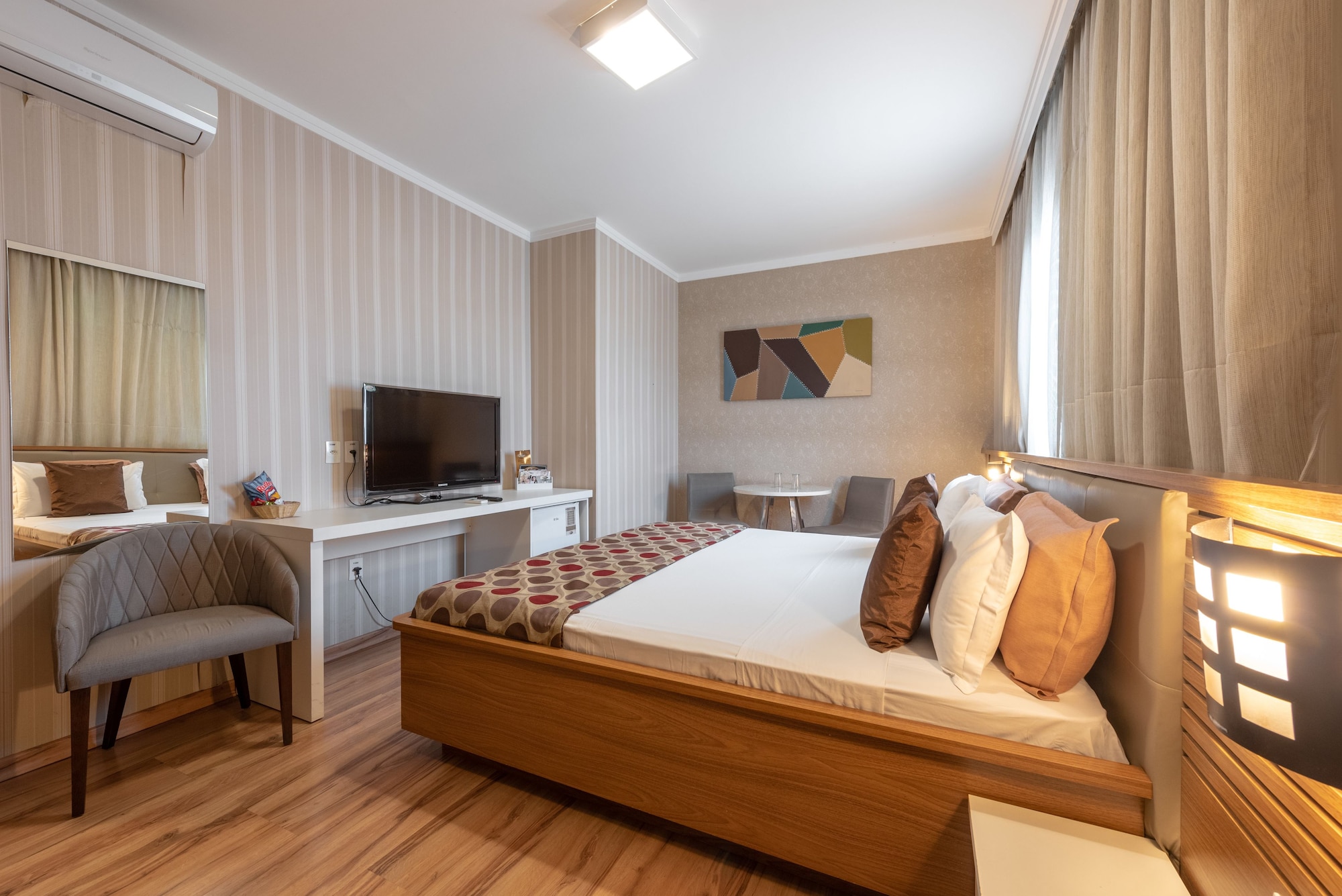 Master, Suite, King Bed، Class Hotel Alfenas 3/8