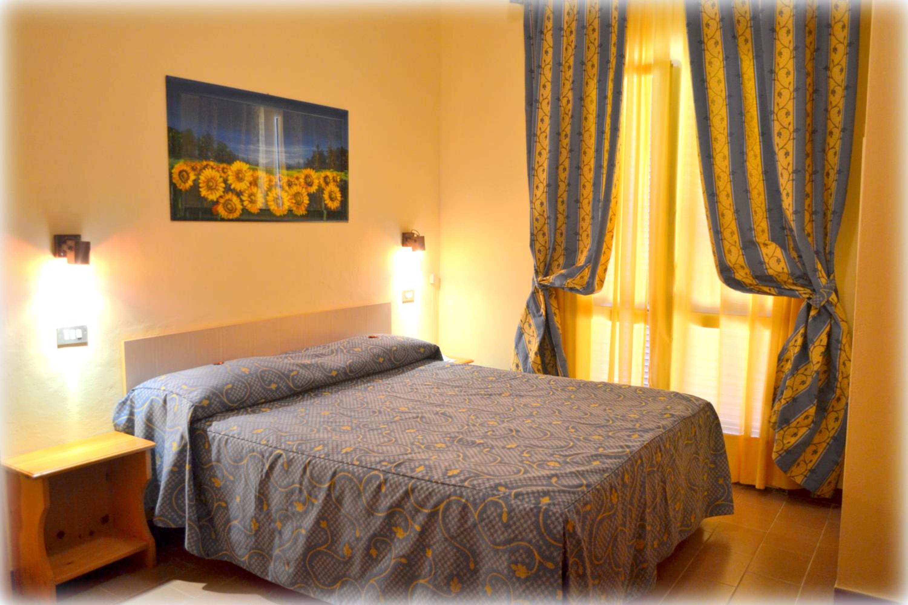 Hotel Anfora 6/50