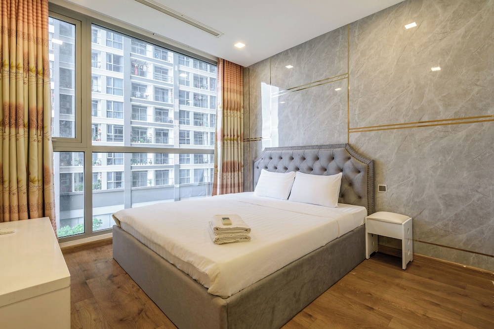 Homes By Christine Vinhomes Central Park 19/50