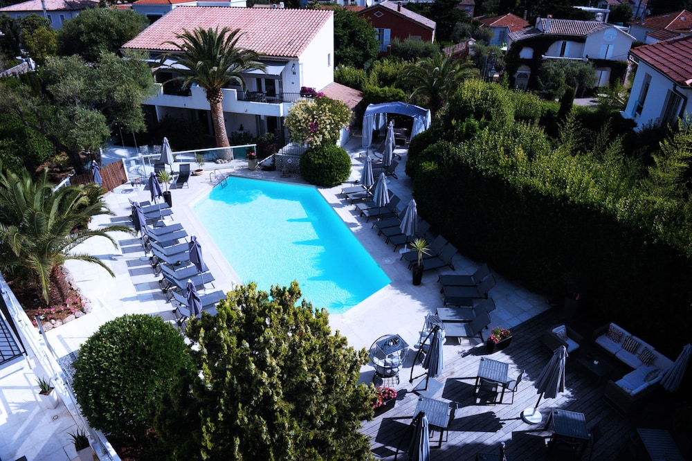 La Villa Cap D Antibes 3/77