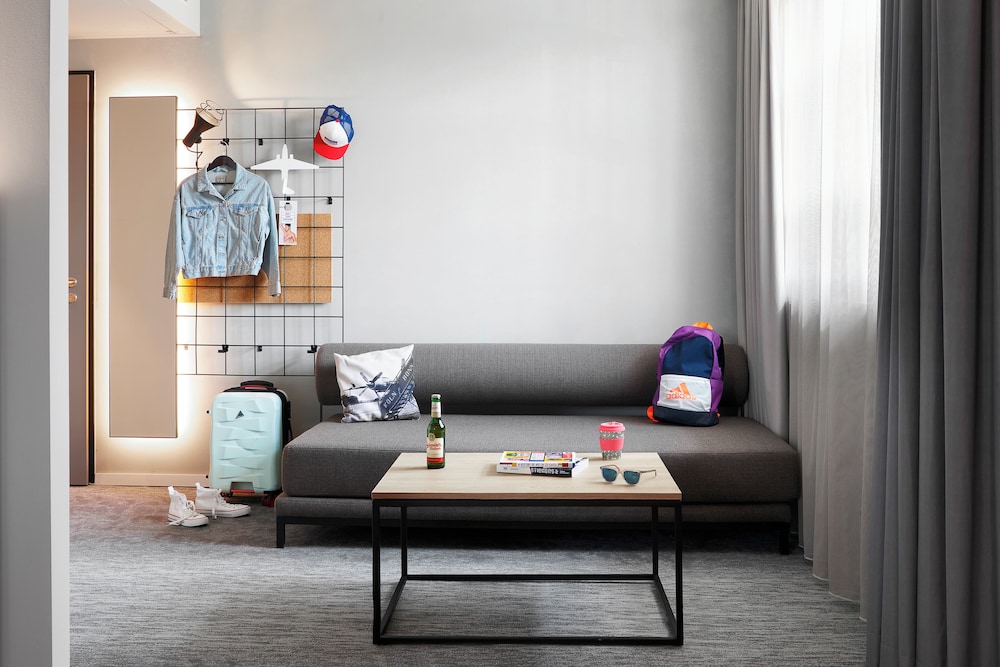 Moxy Cologne Muelheim 14/27