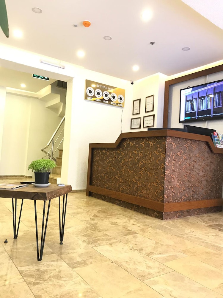 Beyhan Hotel 14/56