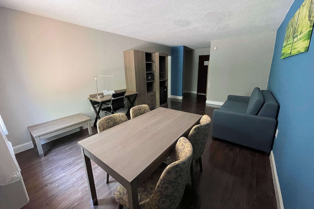 Wingate by Wyndham Columbia/Fort Jackson 38/50