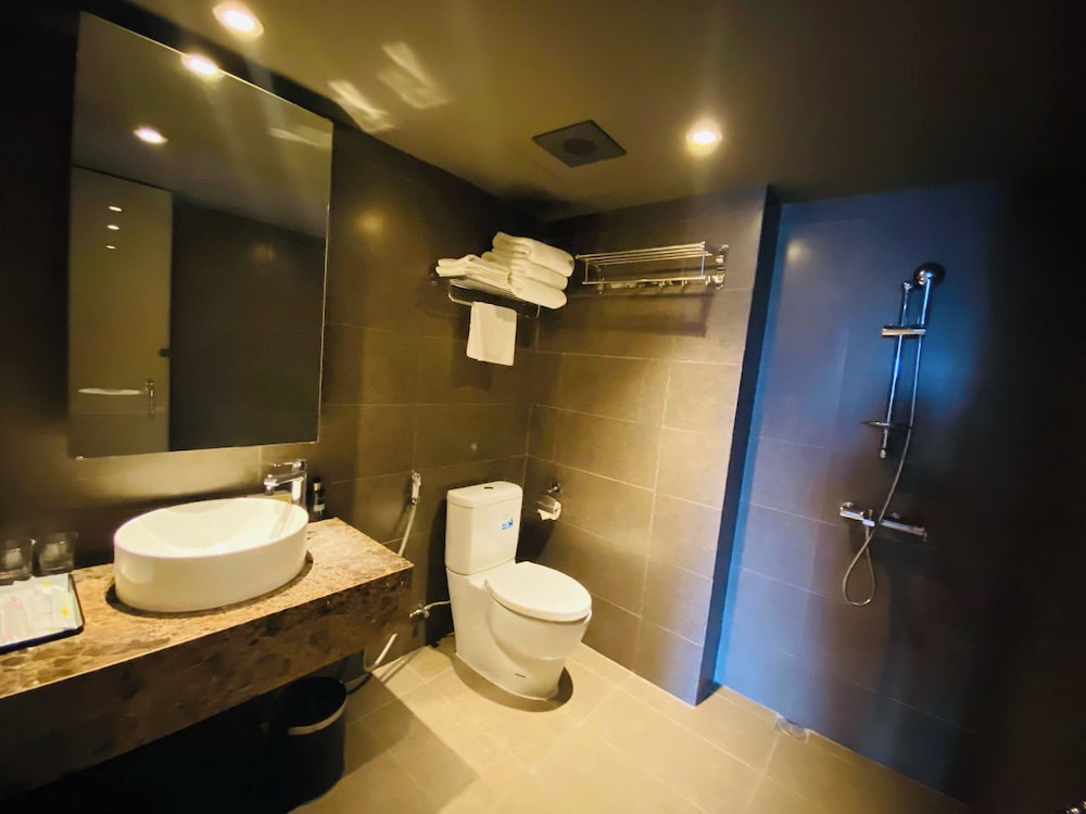 Bb Hotel Nha Trang 48/50