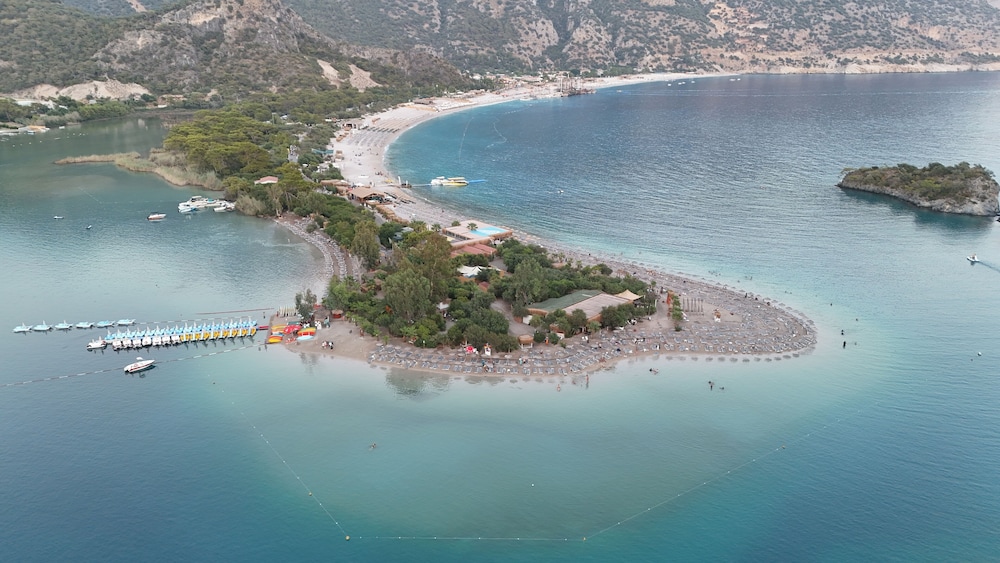 Kassandra Boutique Hotel 43/48
