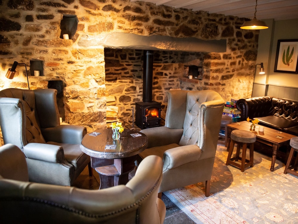 The Exeter Inn 29/51