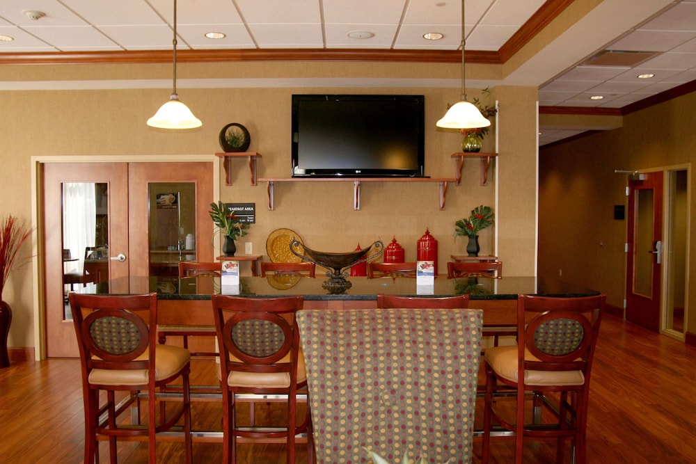 Hampton Inn Mountain Home 24/27