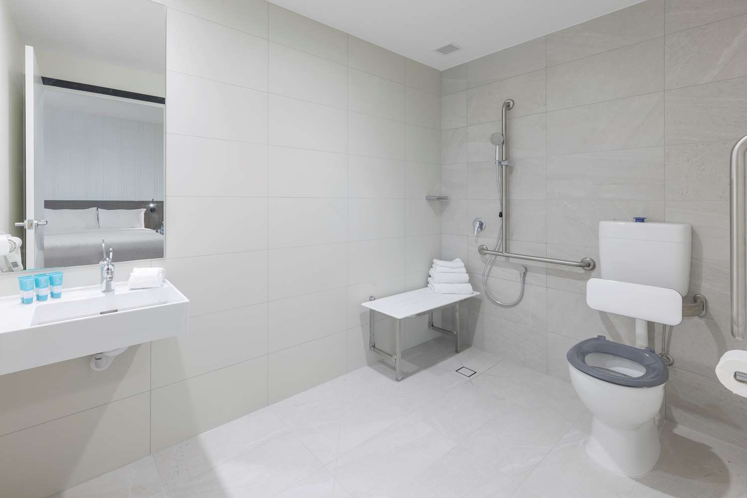غرفة بسرير كوين لذوي الإعاقة، Best Western Queen Victoria Market Hotel 3/3