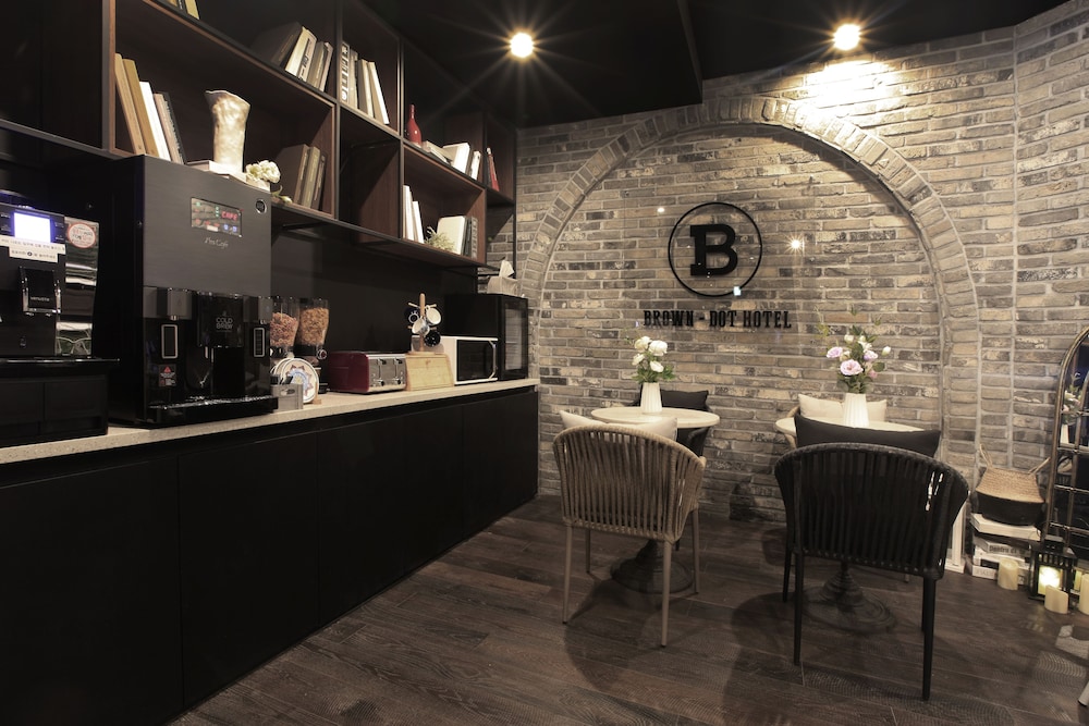 Brown Dot Hotel Yangjeong 40/45