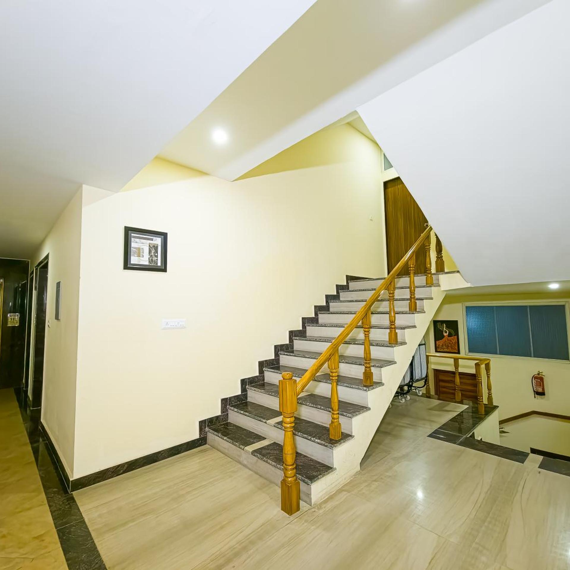 Amritara Ramila Kutir, Ayodhya 38/59