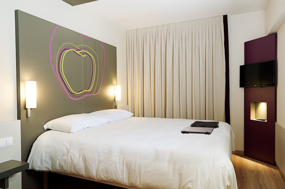 Ibis Styles Lleida Torrefarrera 28/60