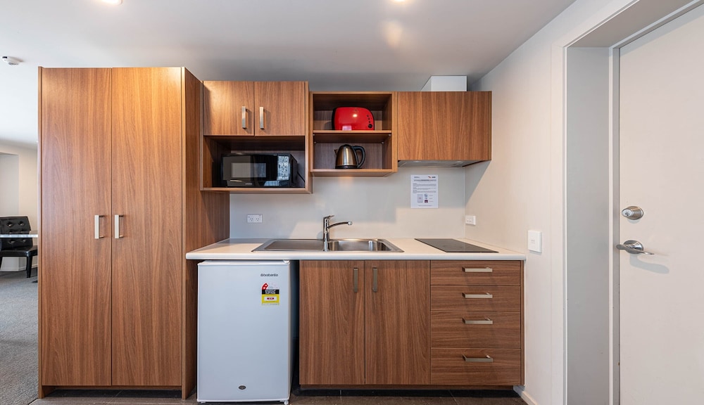 311 Motel Riccarton 14/71