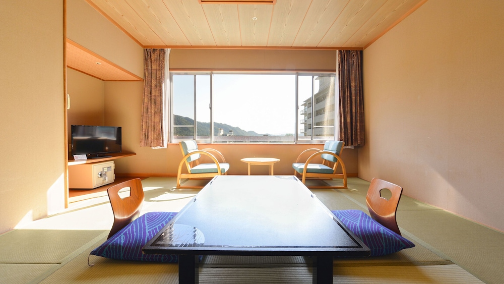 Hotel Kinugawa Gyoen 10/55
