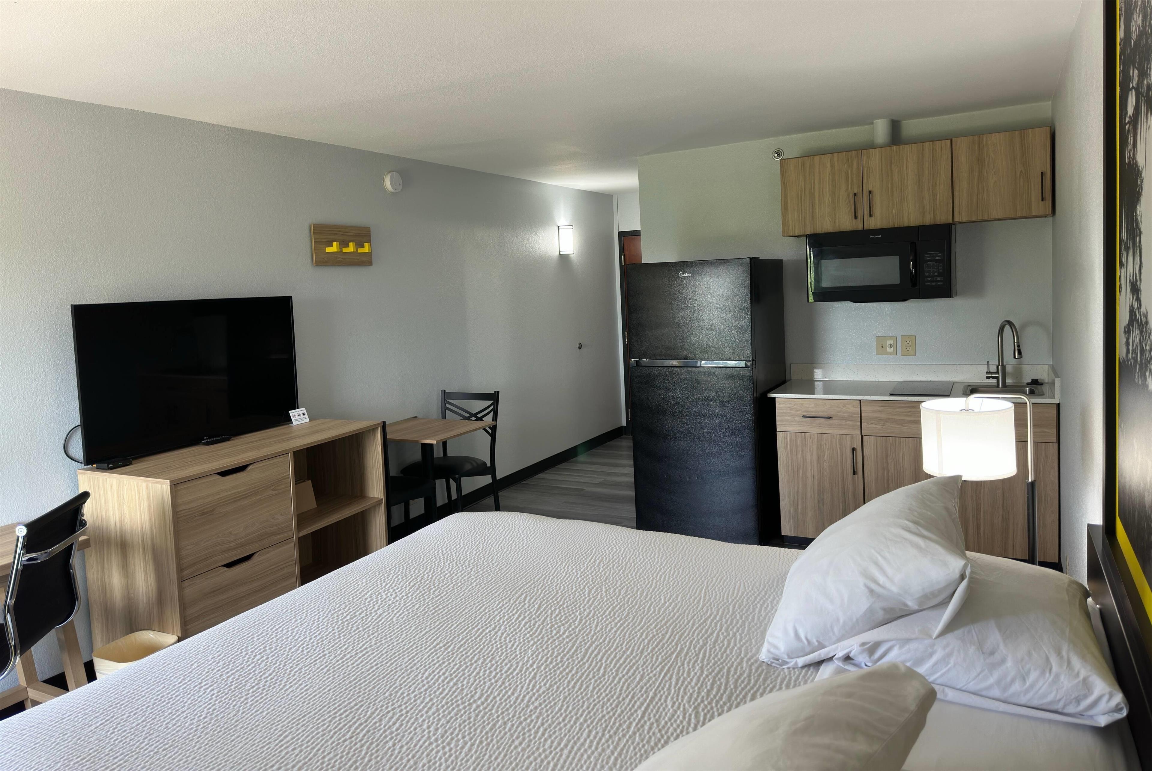 جناح بسرير كينج، Super 8 by Wyndham Alexandria LA 5/5