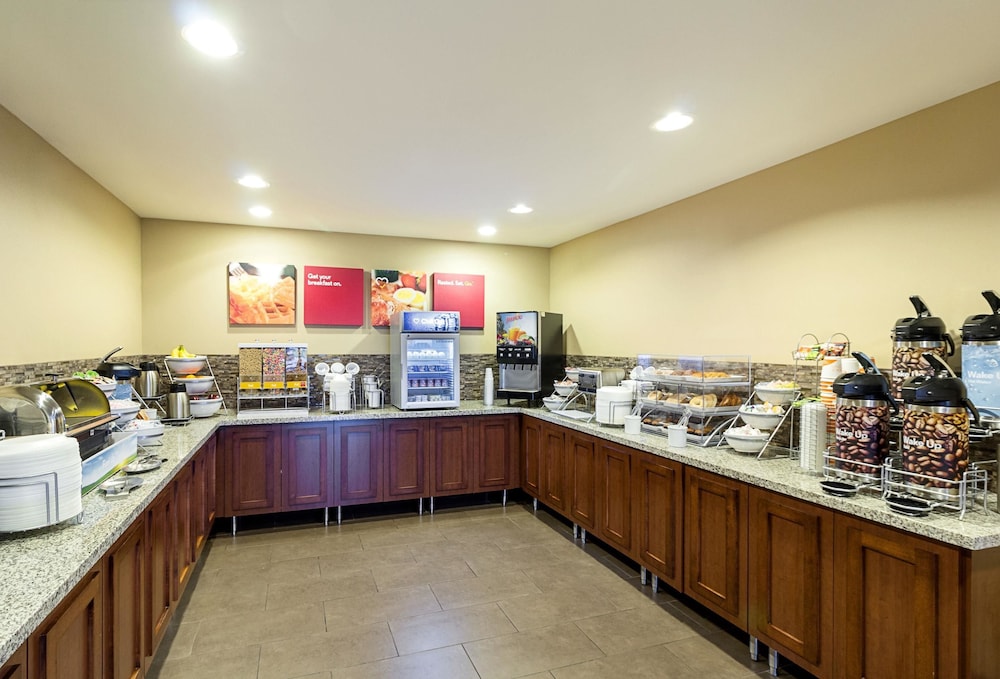 Comfort Suites & Conference Center Worthington MN 29/38