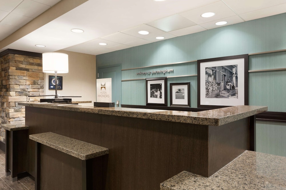 Hampton Inn Suites Birmingham 280 East Eagle Point 9/62