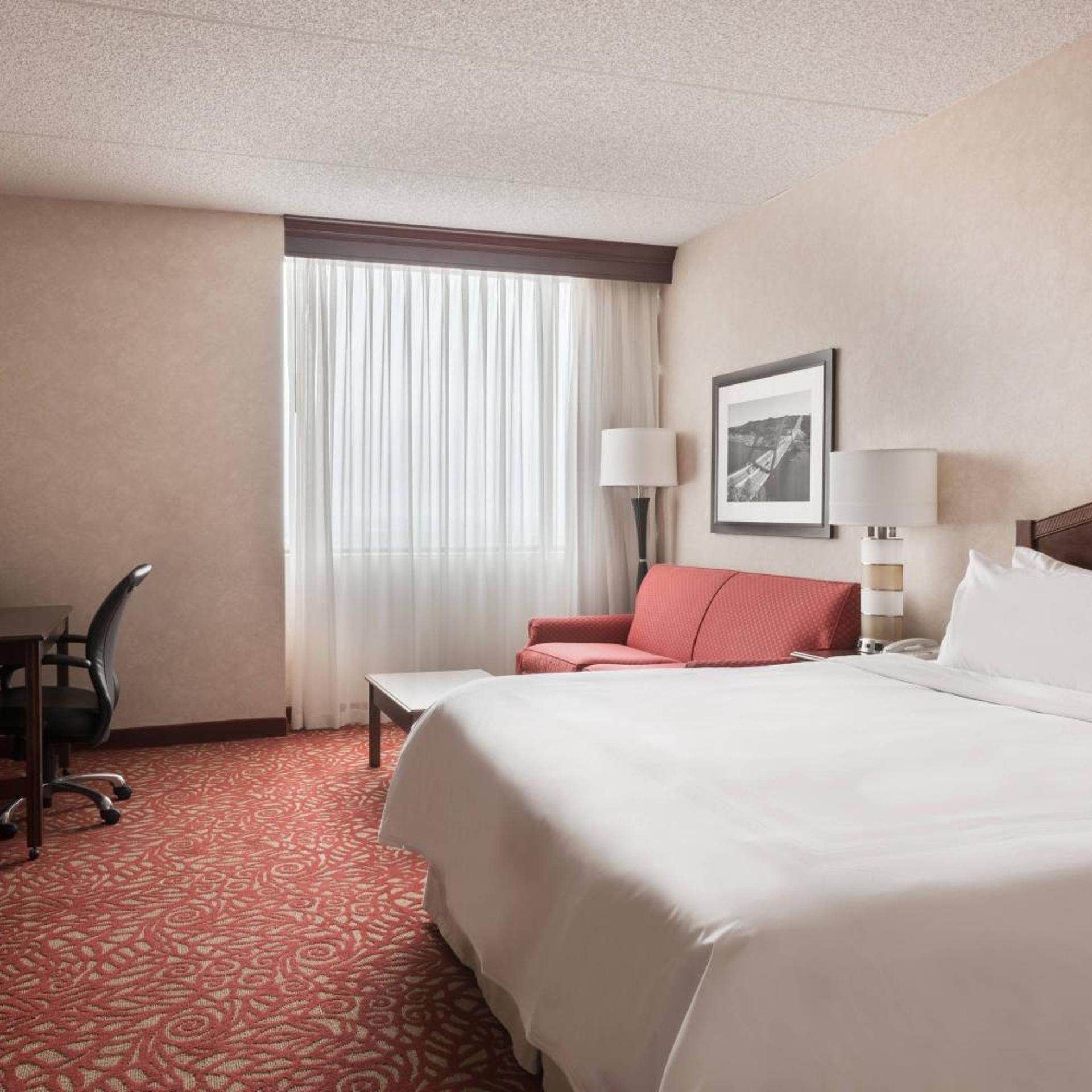 Room, King Bed, Sofa, Club Floor