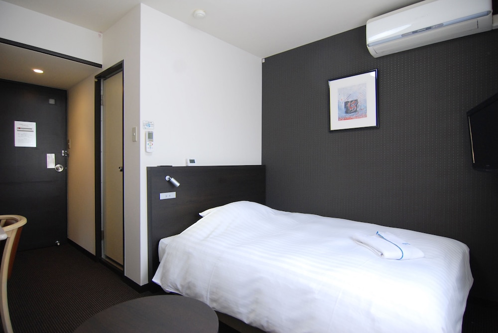 TAKAMATSU KOKUSAI HOTEL 13/65