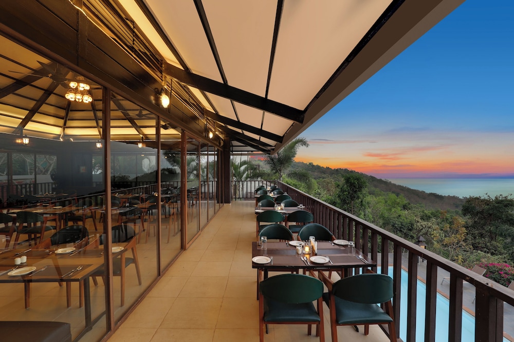 Lemon Tree Hotel Dapoli 32/50