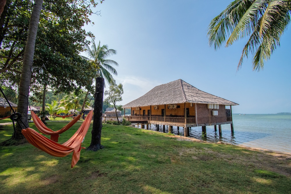 Bintan SpaVilla Beach Resort 25/50