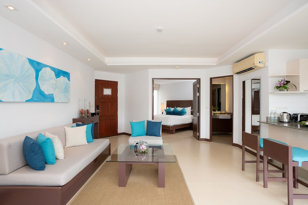 Dewa Phuket Resort and Villas 57/74