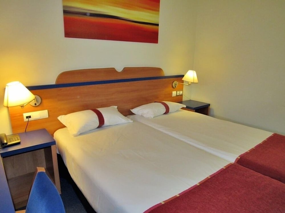 Holiday Inn Express Onda 15/49
