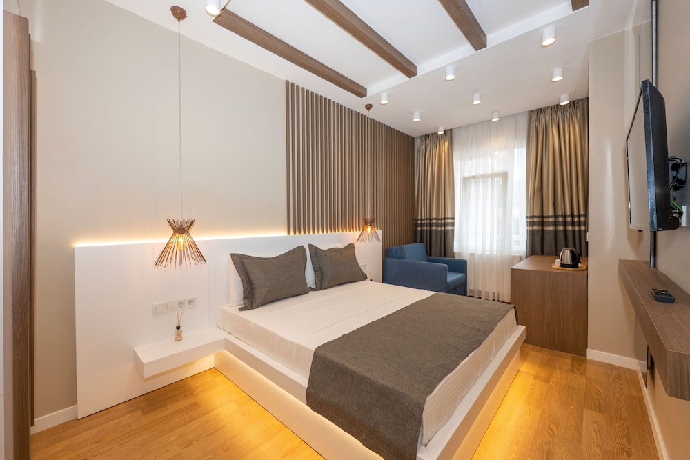 Hotel Grand Istanbul 13/49