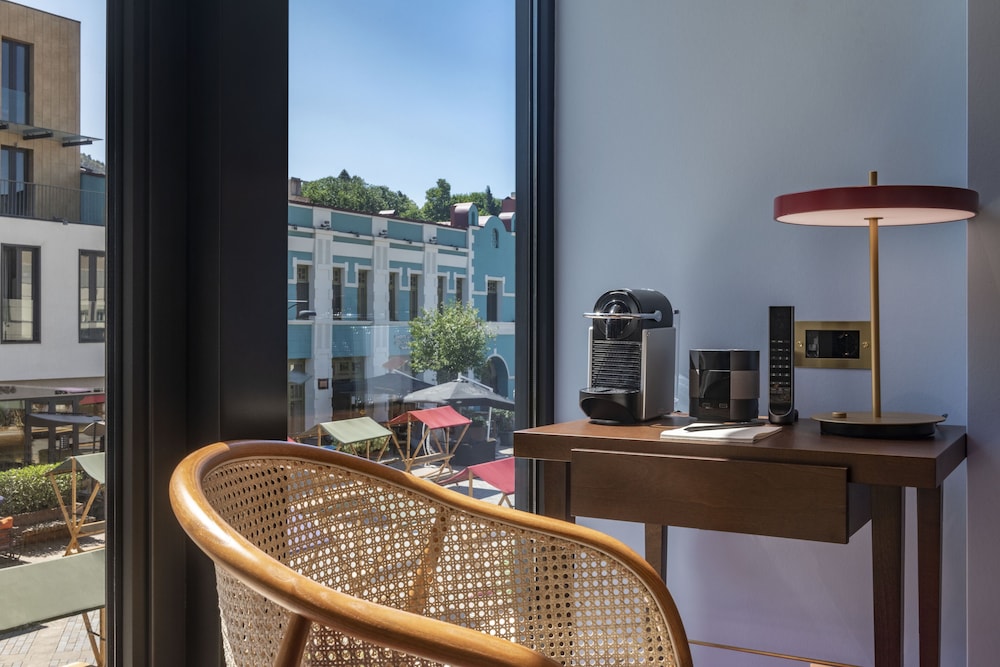Bazzar Boutique Hotel 45/55