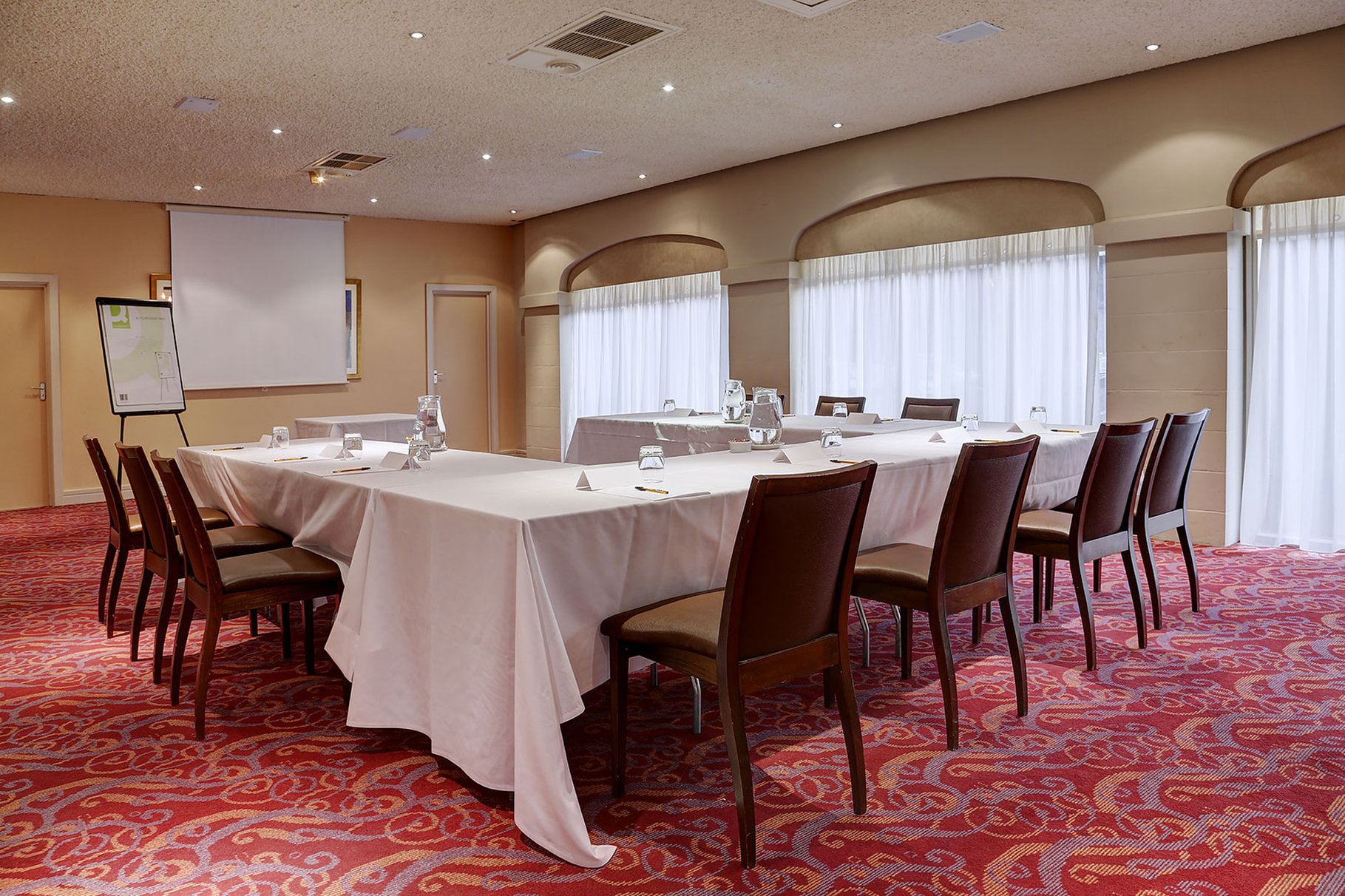 Gibside Hotel 36/41