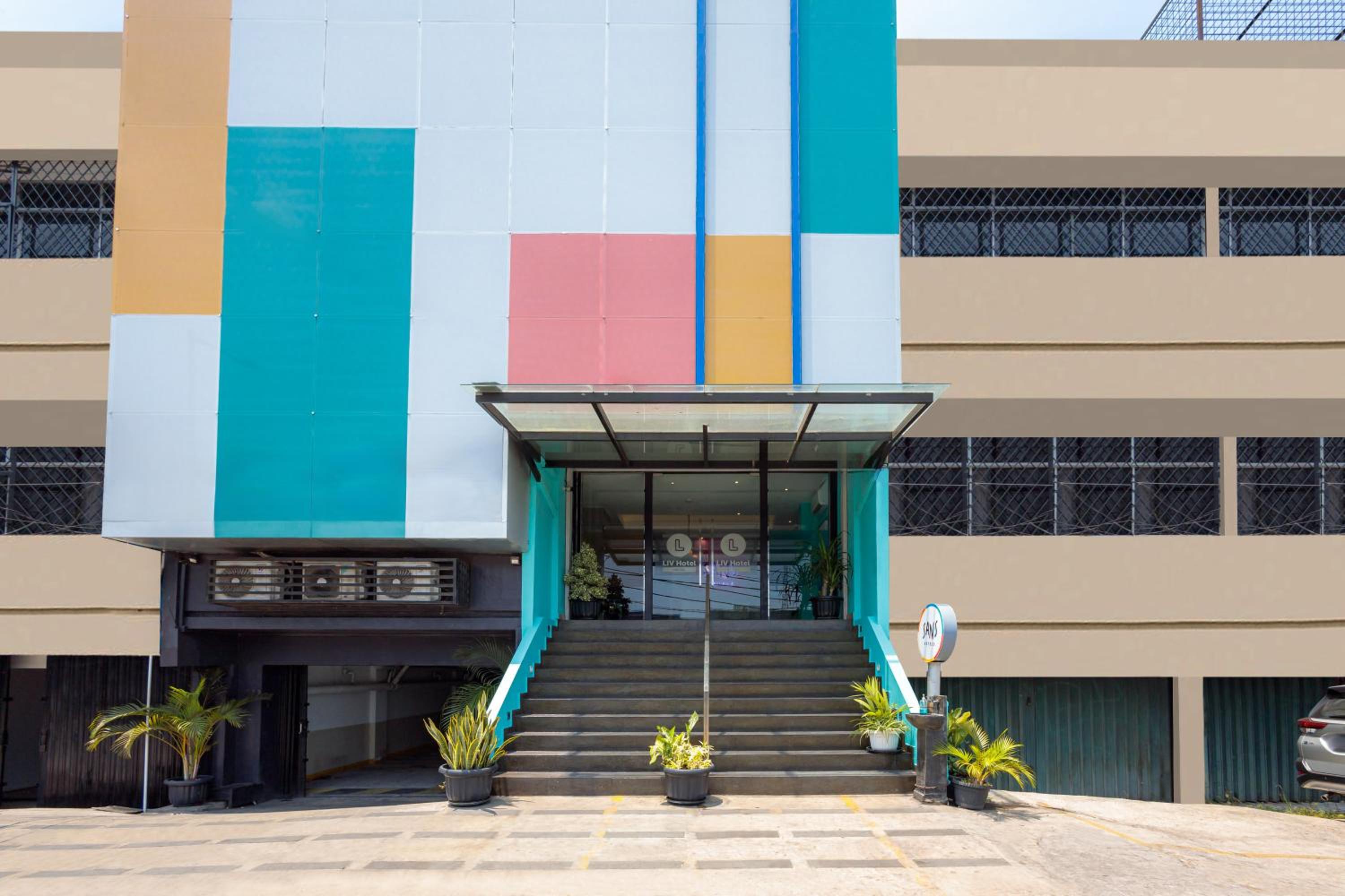 Hotel Sans Hotel Liv Ancol by RedDoorz 44/50