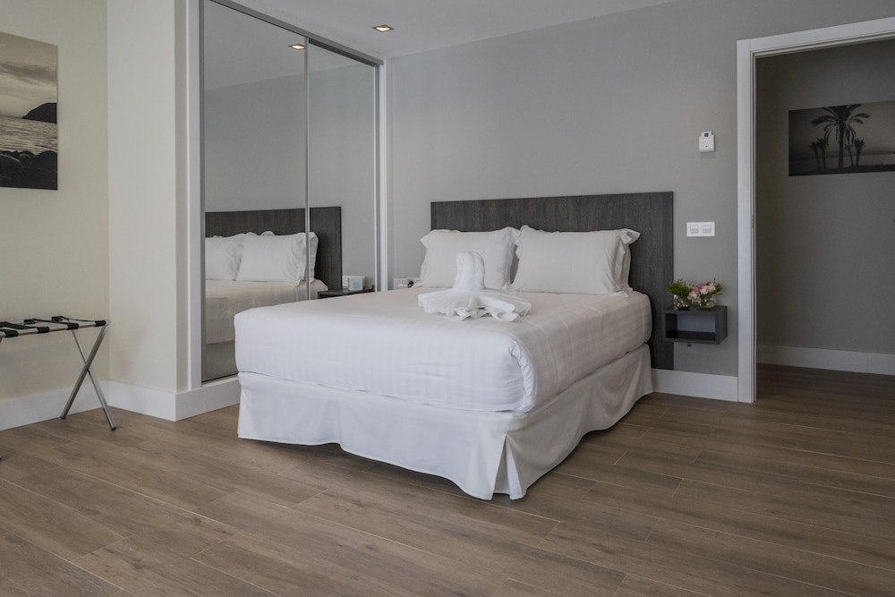 Junior Suite, Studio, Double Bed