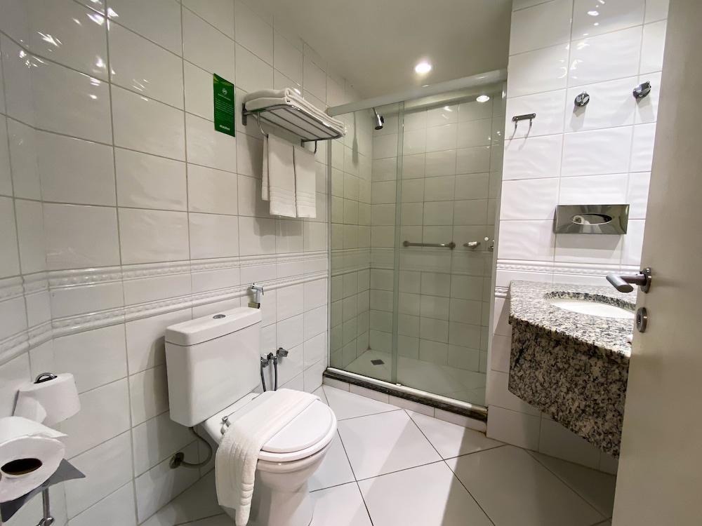 Master Porto Alegre (ex. Holiday Inn Porto Alegre) 69/69