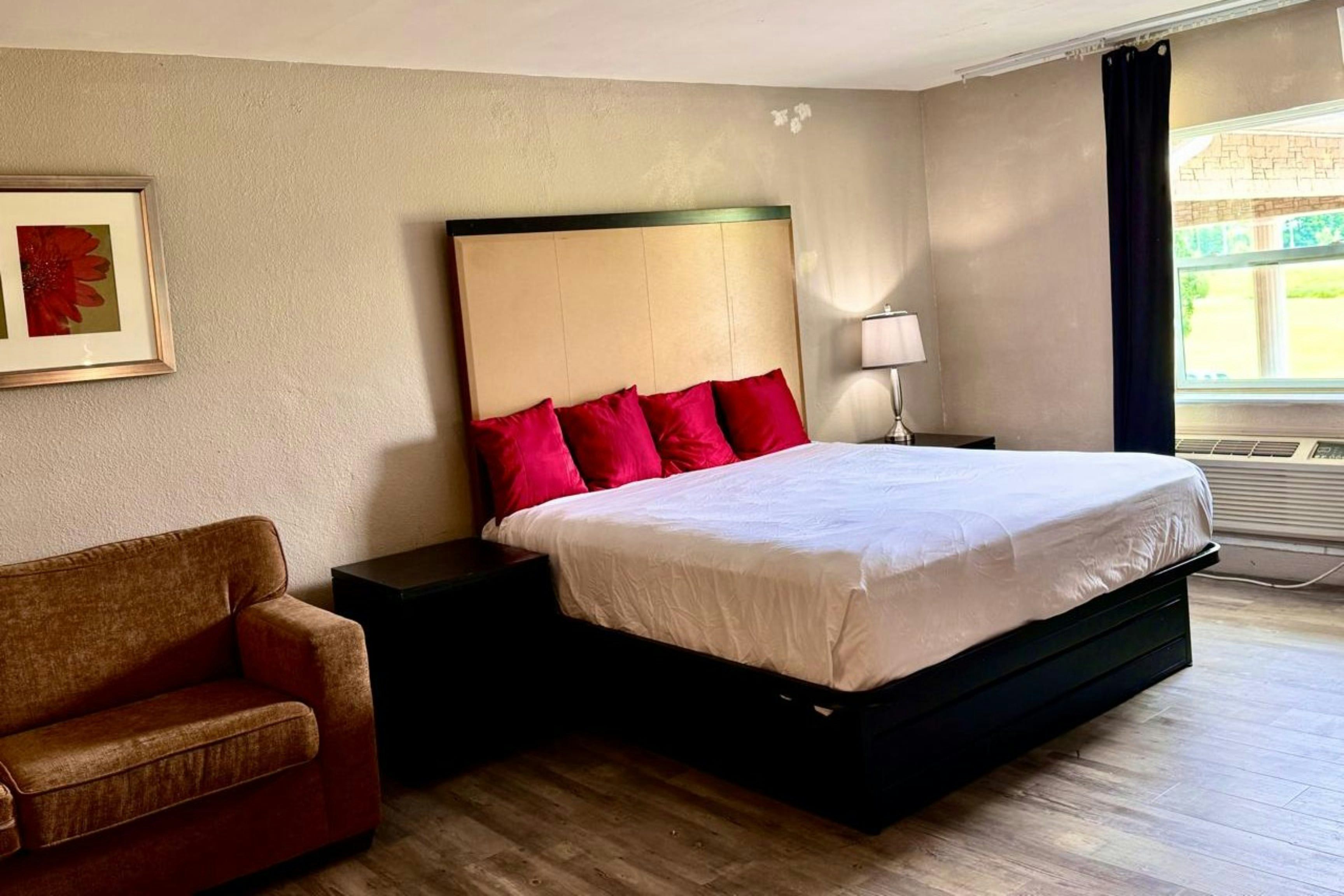 University Inn of Carbondale by Hotel O 22/49