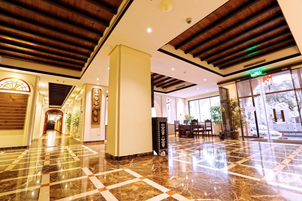 Delmon International Hotel 12/52