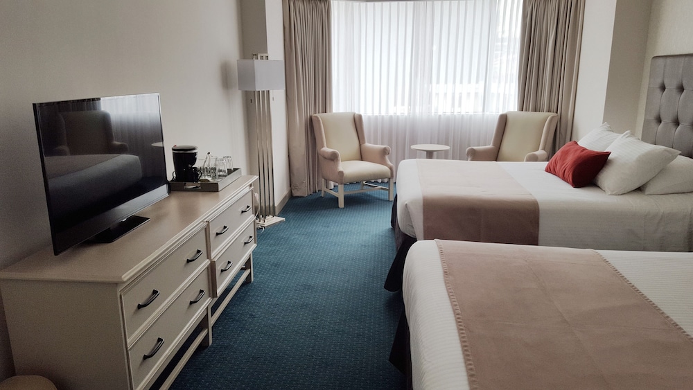 Clarion Amon Plaza 25/60