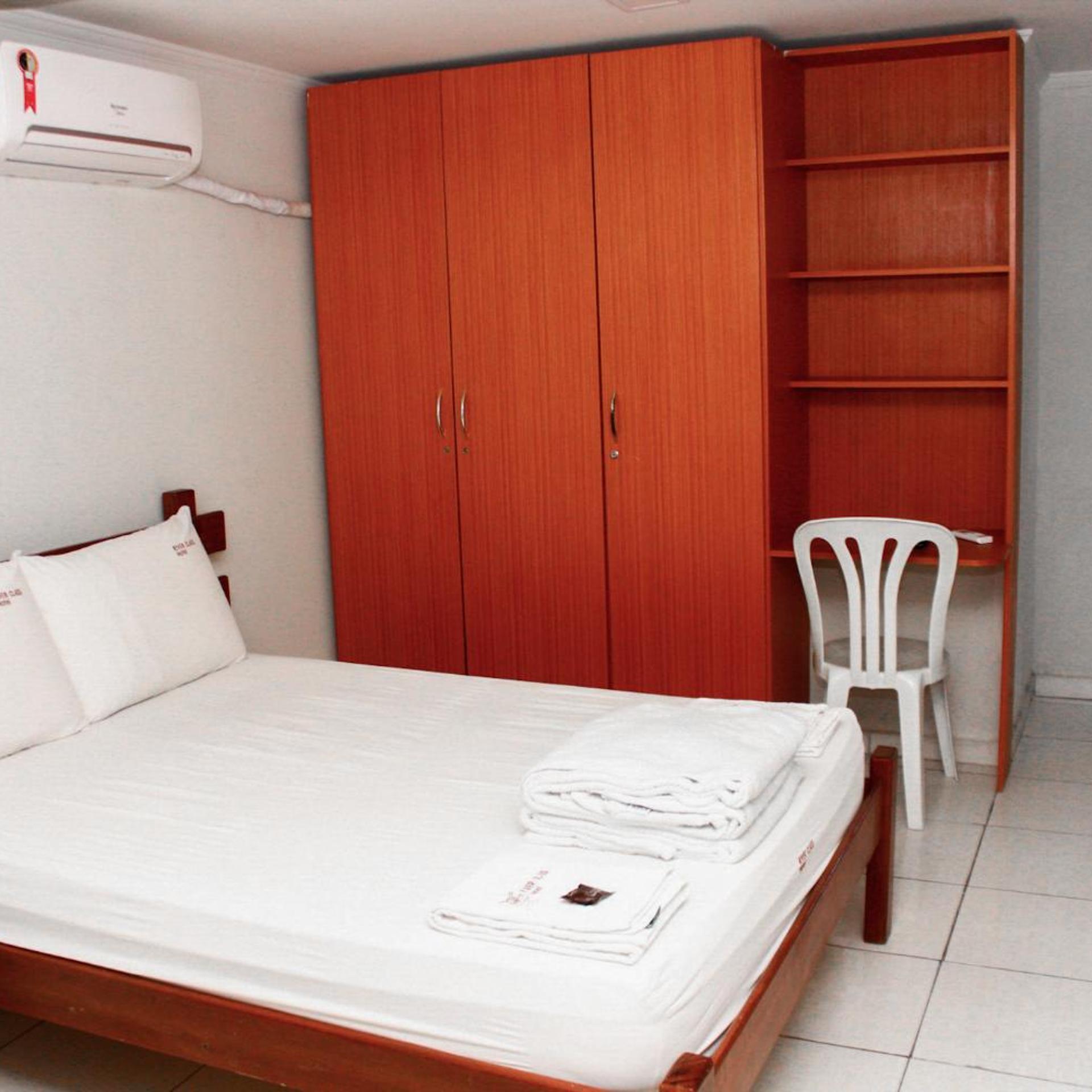 River Class Hotel 14/50