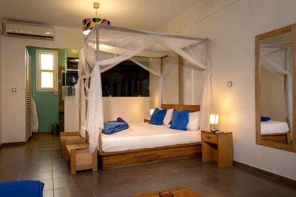 Casa Mara Guest House 12/67