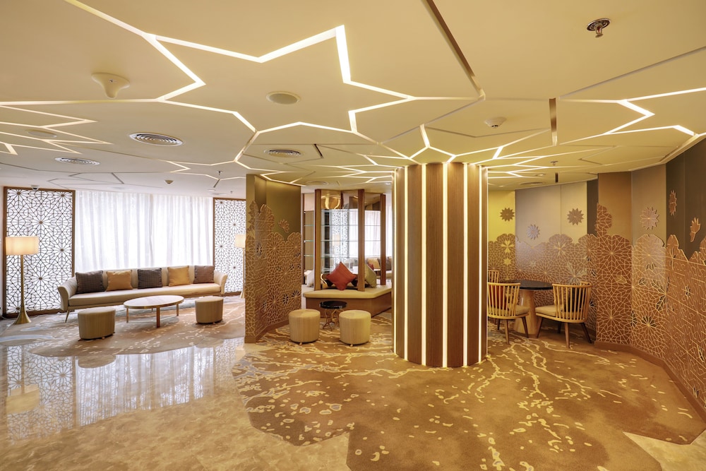 Crowne Plaza Dhaka (Ex Doreen Hotel and Resorts) 12/57