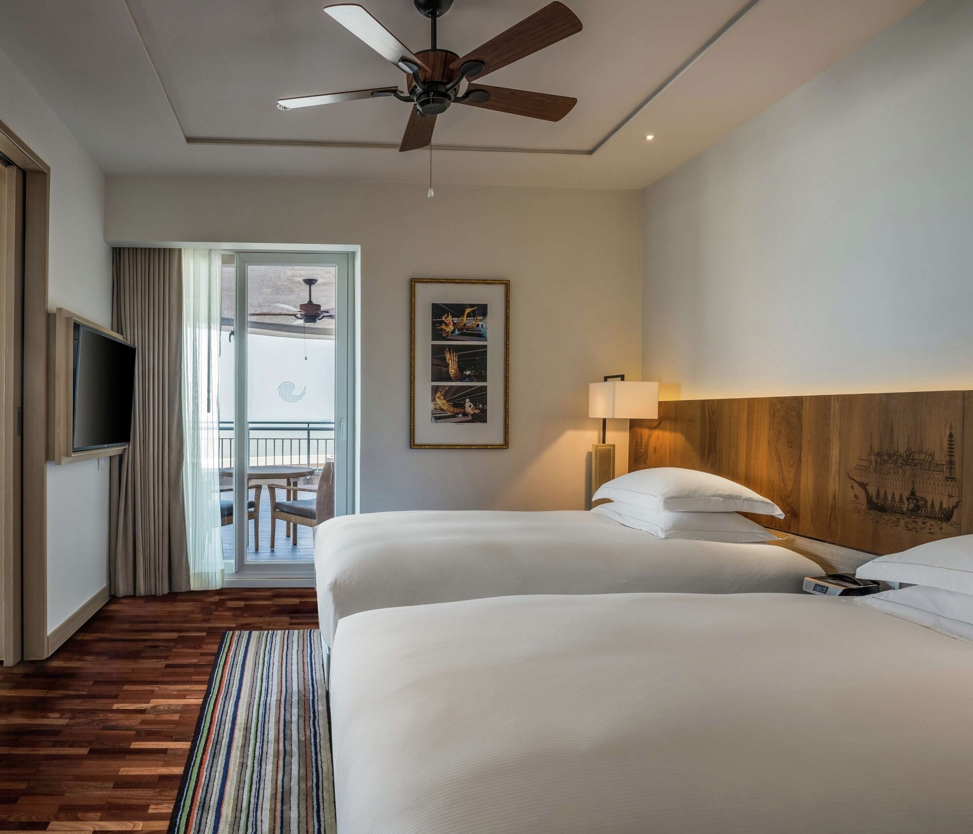 Executive, Suite, Twin Beds, Ocean Front, Club Lounge Access