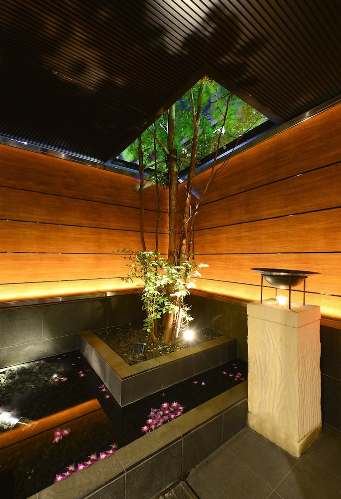 HOTEL AROMA - Adults Only 31/38