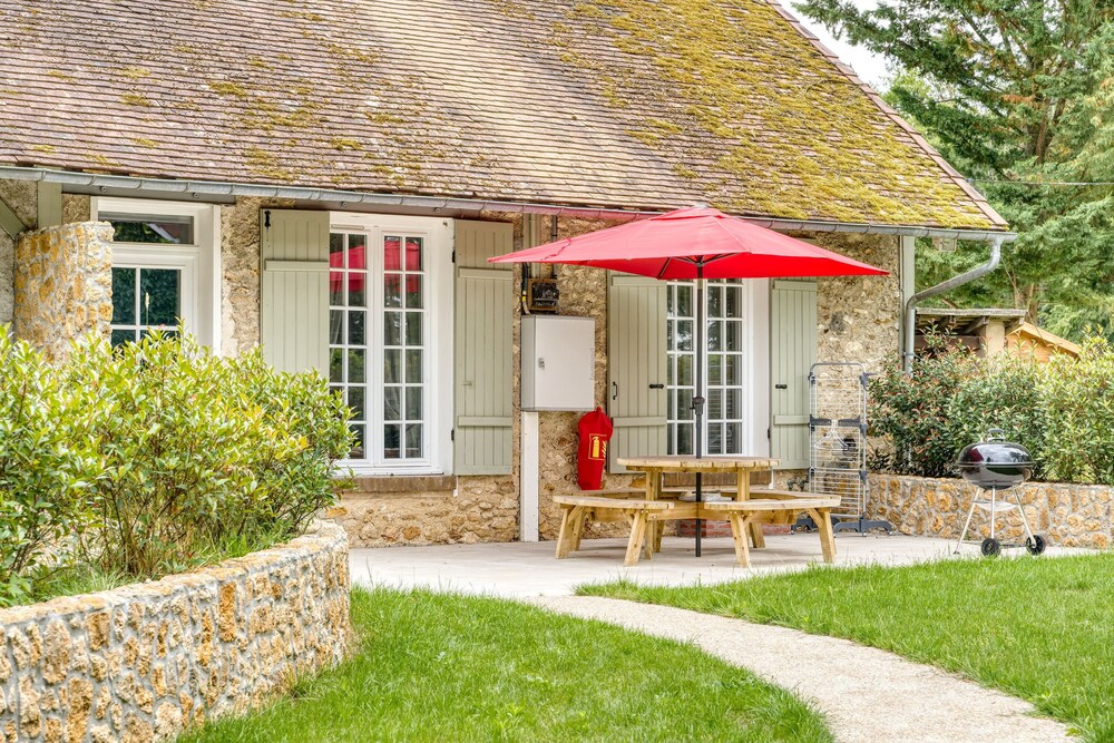 Le Petit Chateau de Barbizon au Bois du Mee 57/61