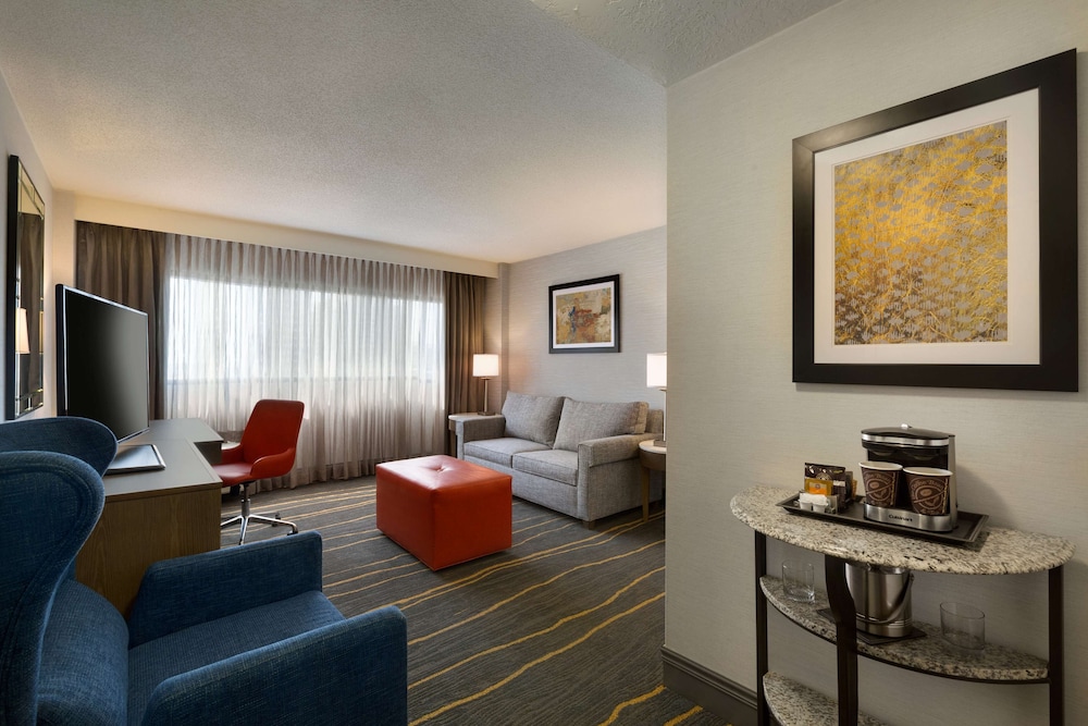 DoubleTree by Hilton Hotel Albuquerque 25/54