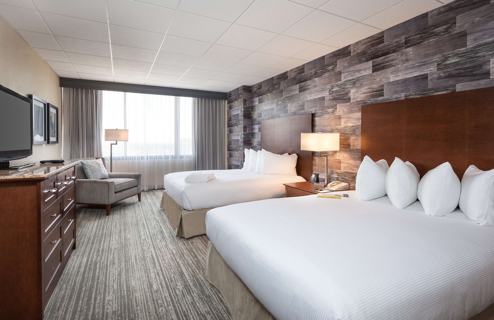 SUITE, 2 QUEEN BEDS, ACCESSIBLE