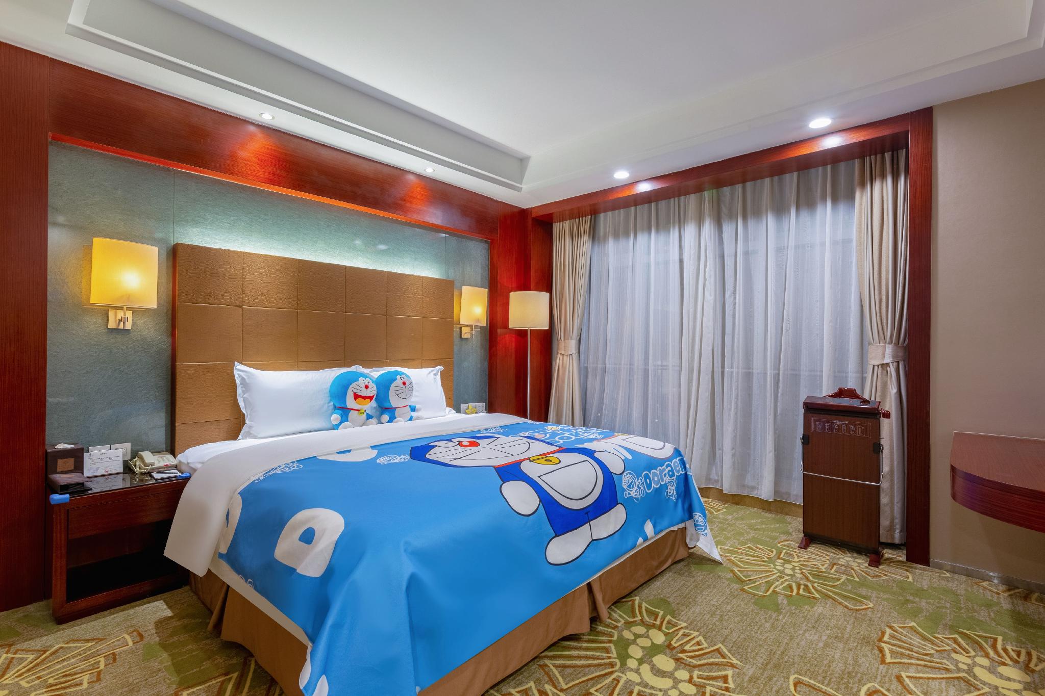 Family Suite, King Bed