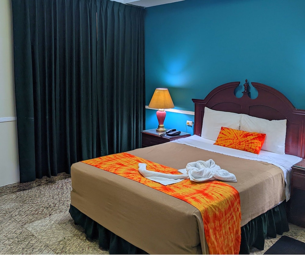 Eco Hotel Mariscal 14/59