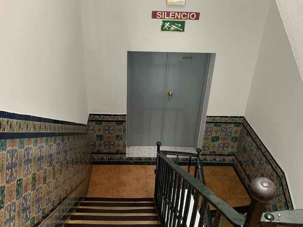 Hostal Alcobia 23/33